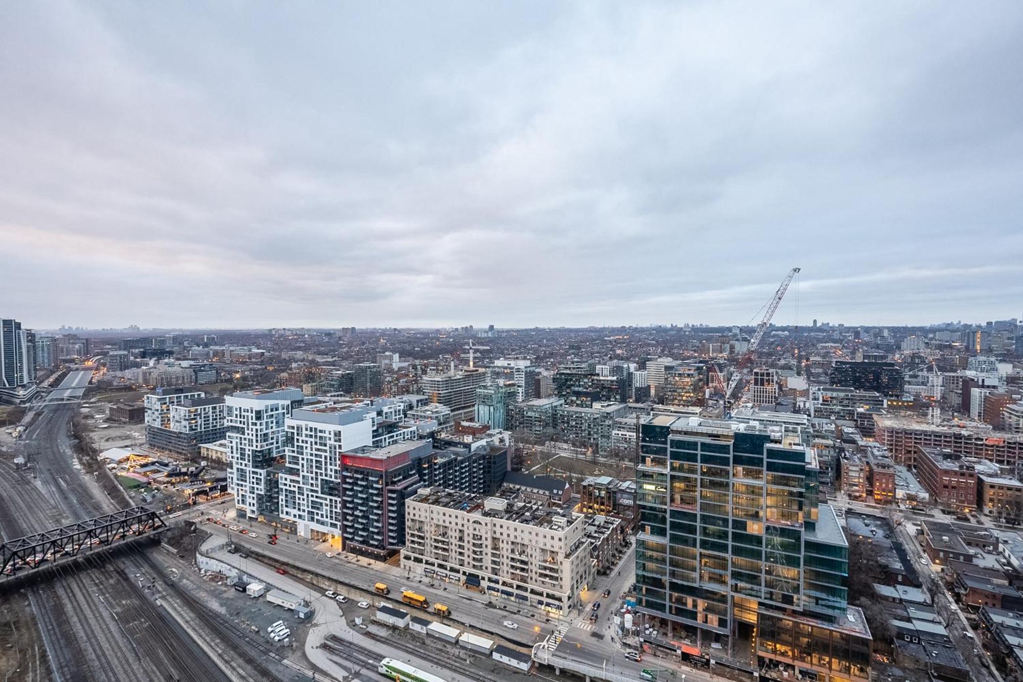 Globalstay Elegant Downtown Apartments Toronto Exterior photo